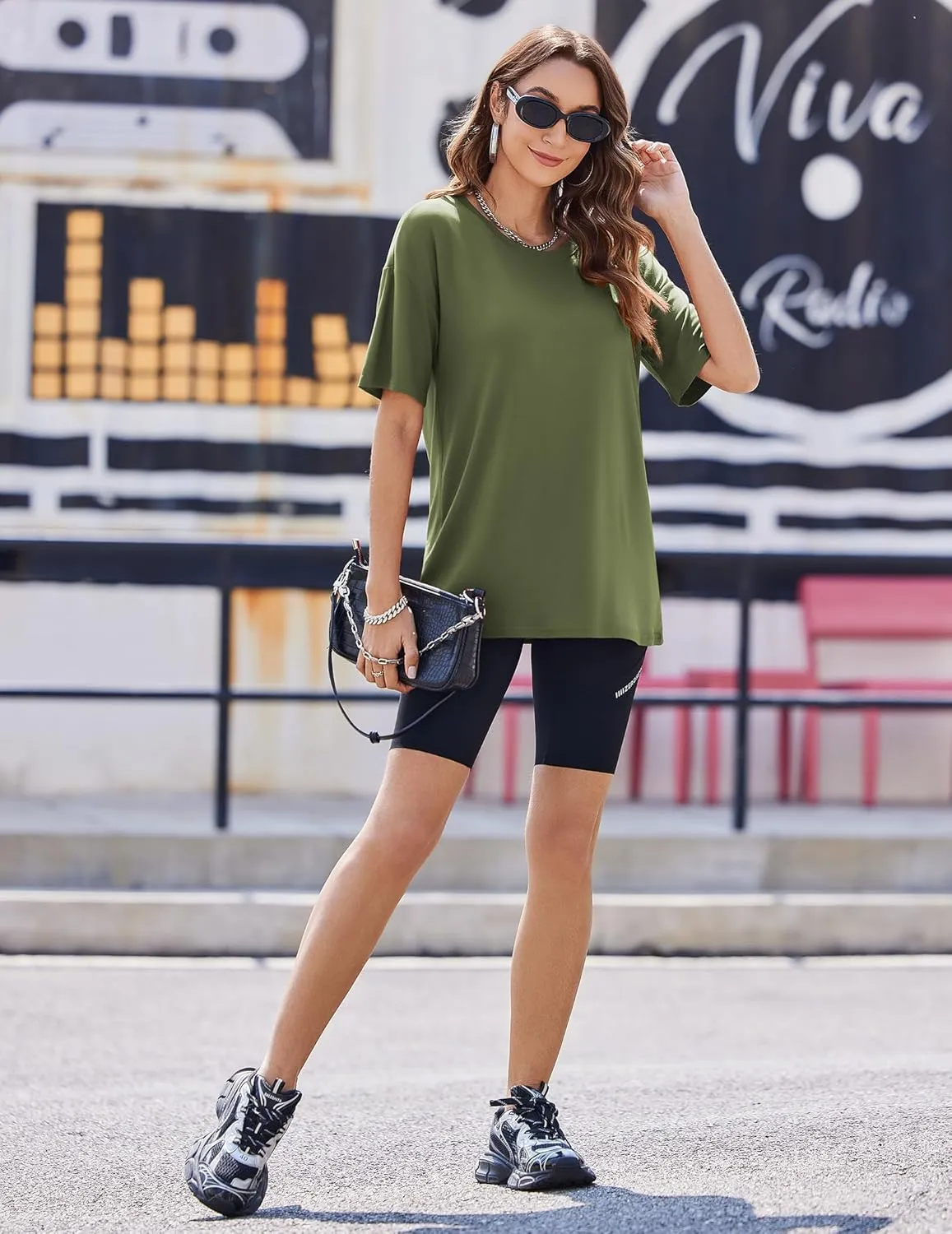 Ekouaer 2 Pack Womens Tops Short Sleeve Oversized T Shirts Summer Spring Tops 2025 Basic Casual Tee Top S-XXL
